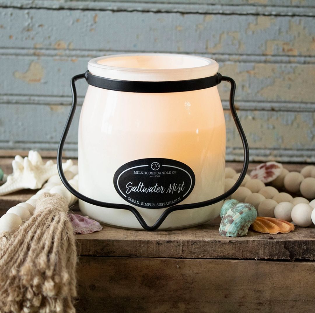 Saltwater Milkhouse Candle, 16oz