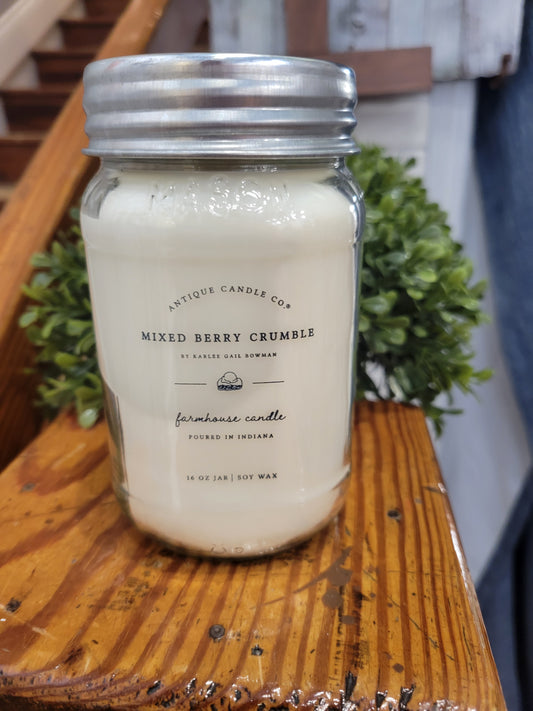 Farmhouse Candle Mixed Berry Crumble