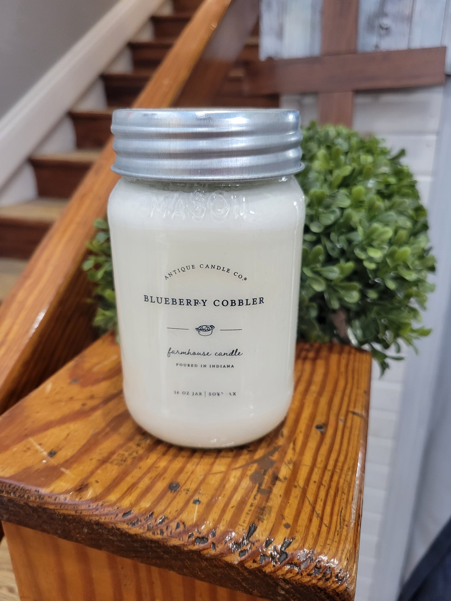 Farmhouse Candle Blueberry Cobbler